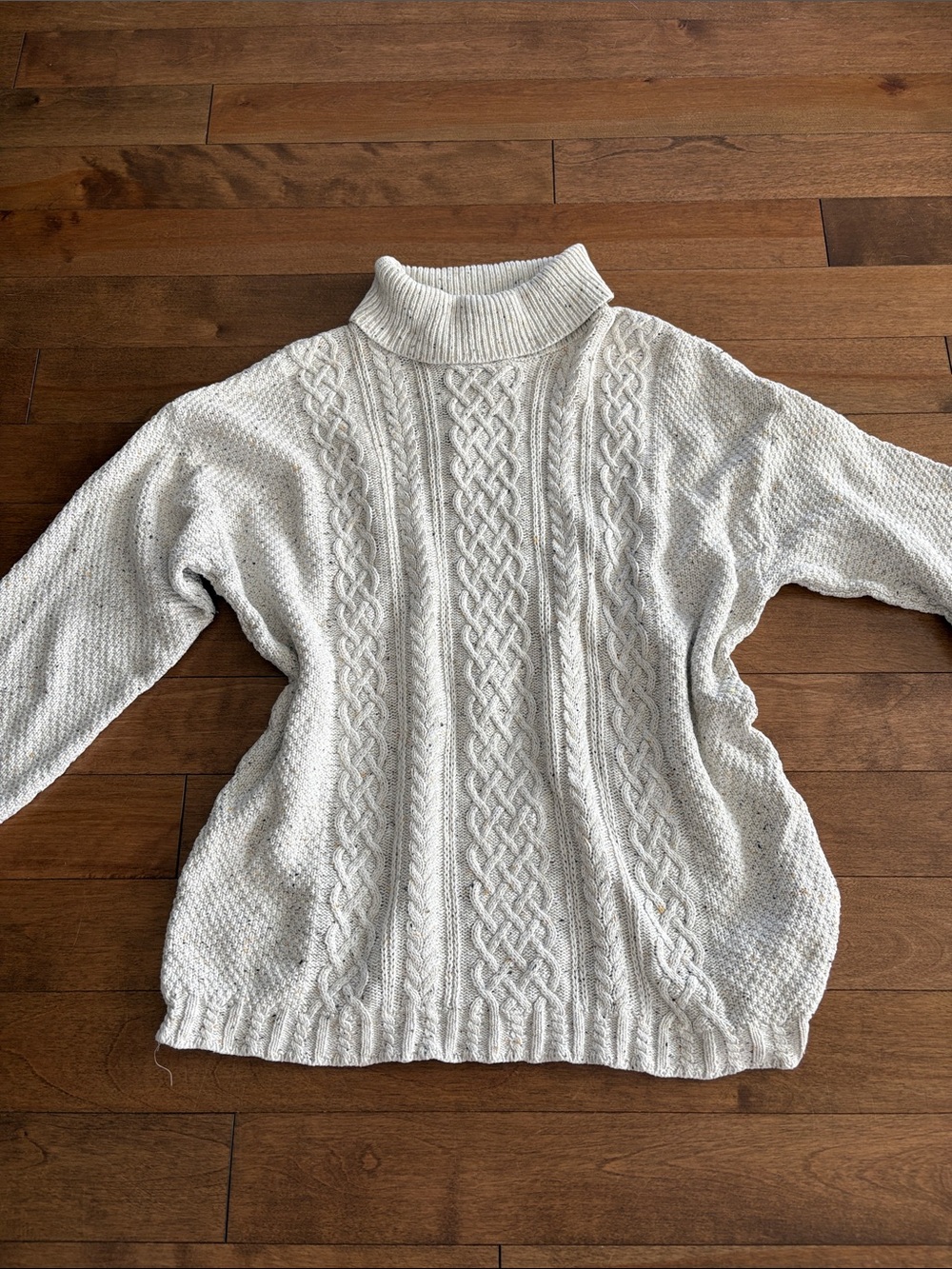 Chunky Cotton Cable-Knit Turtleneck Sweater - Off White with Speckled Accents